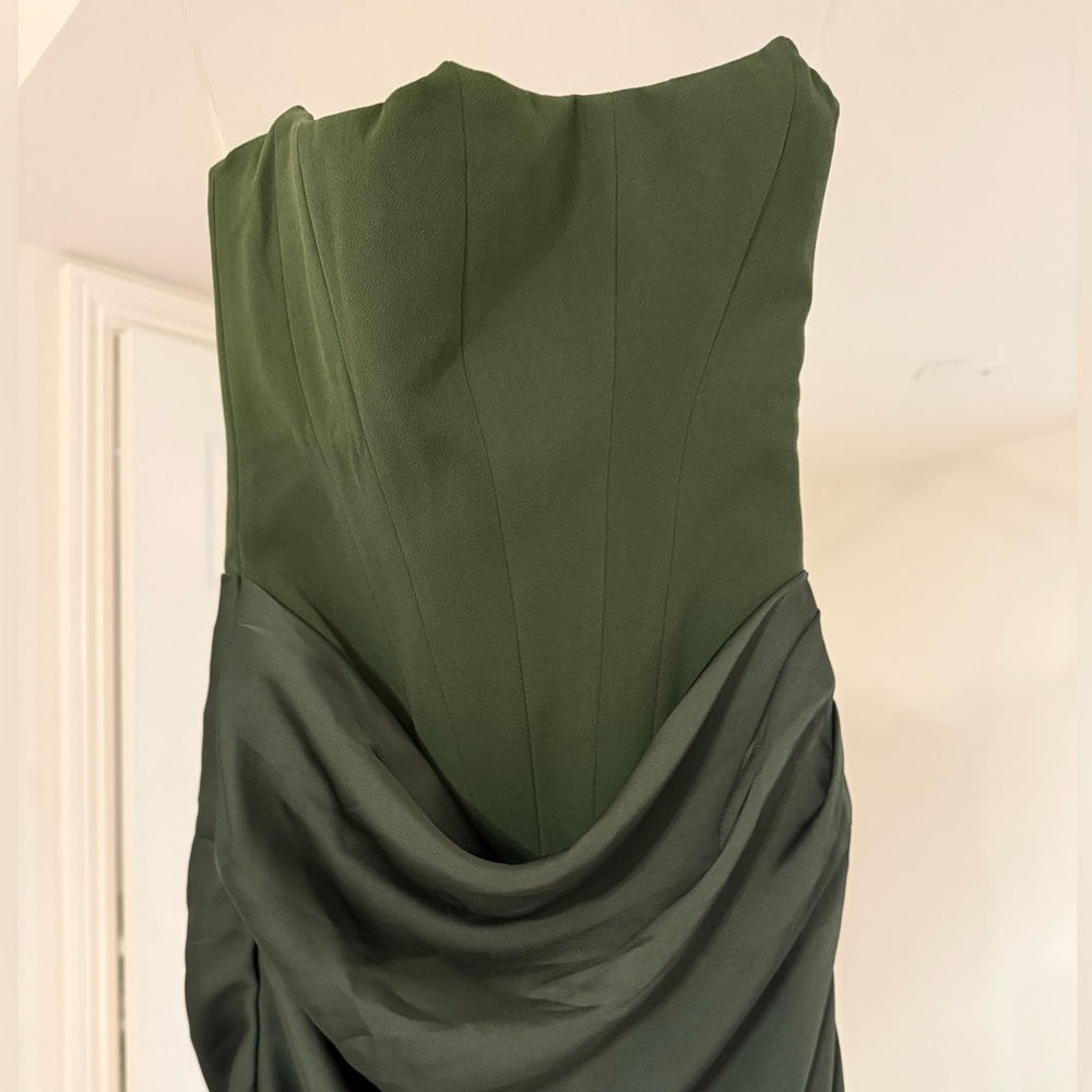 HOUSE OF CB Persephone Olive Green Strapless Corset Maxi/Size XS- cup A-C NWOT - Picture 6 of 8